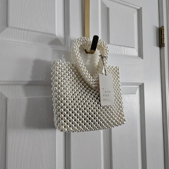 NWT A New Day Simulated Pearl Heart Beaded Mini Tote Bag - Picture 2 of 9